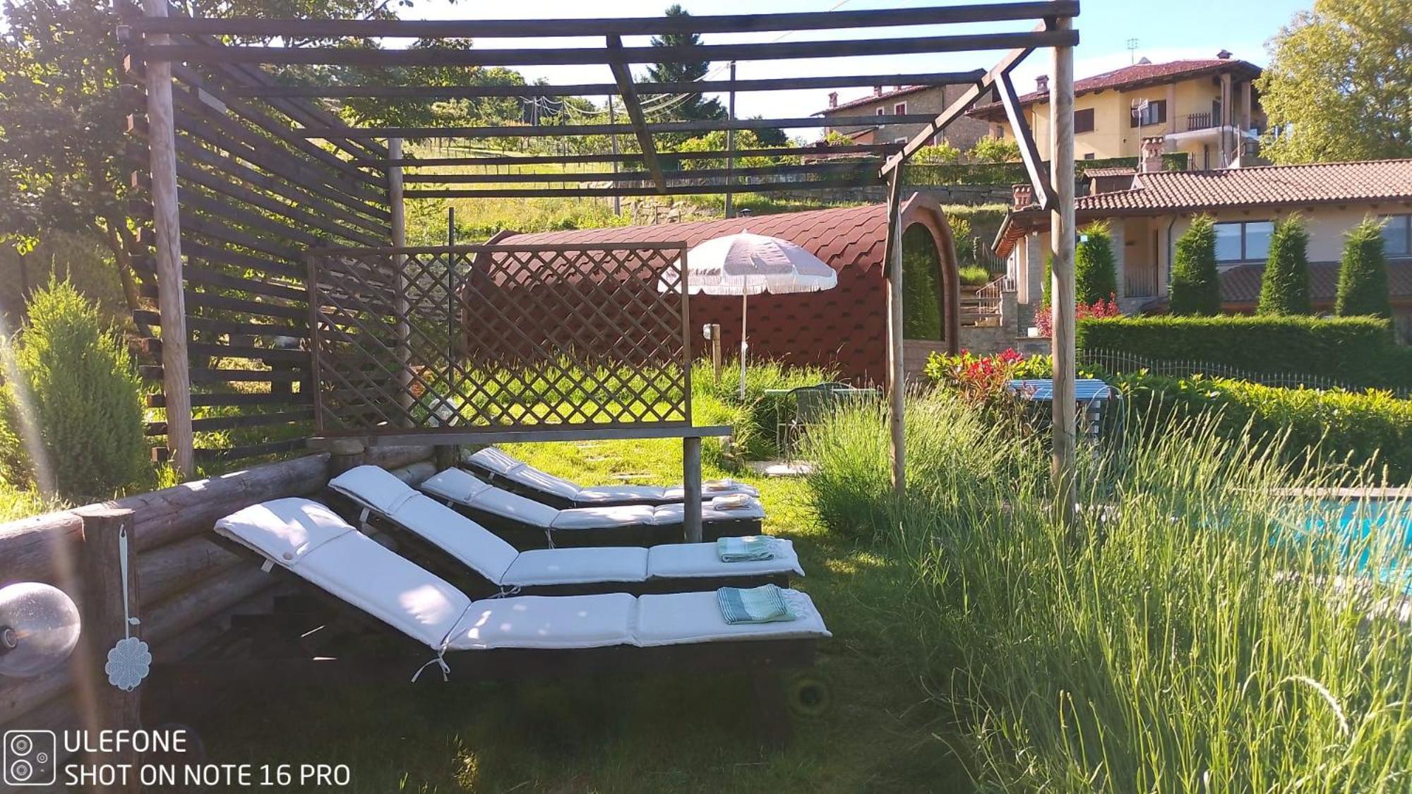 Bed and Breakfast La Tana Dello Scoiattolo - Adults Only Murazzano  Exterior foto